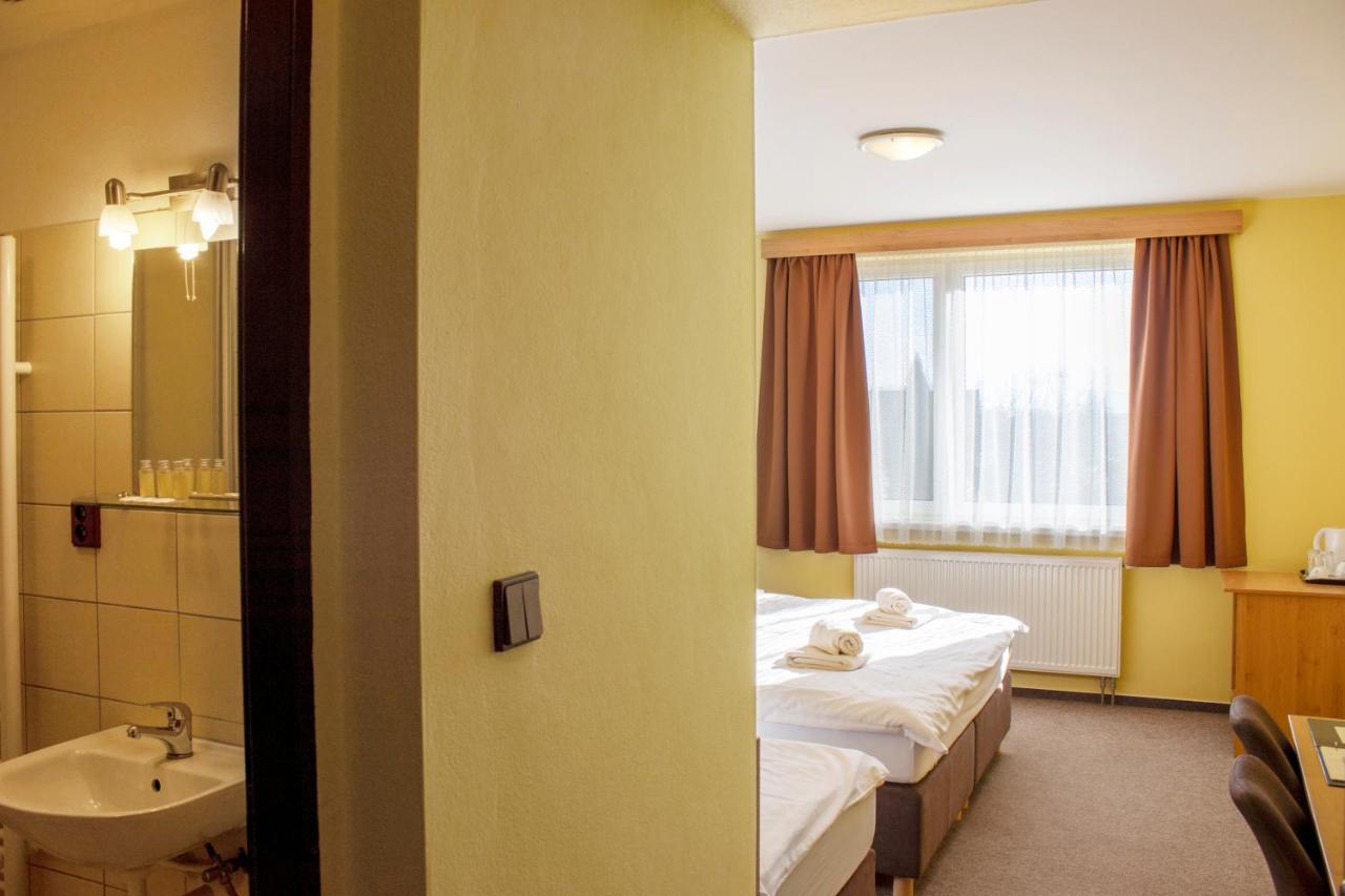 Penzion Bojnice Buitenkant foto